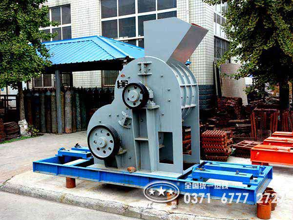 炉渣粉碎机价格多少钱？