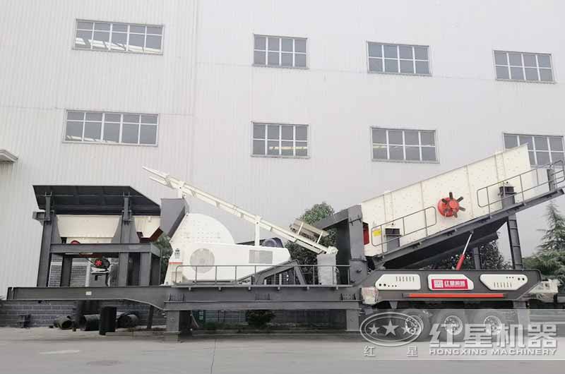 与给料机、破碎机一起搭载的新型车载可移动筛砂机